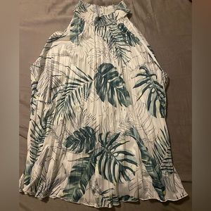 The Limited XL dressy, pleated Halter Top